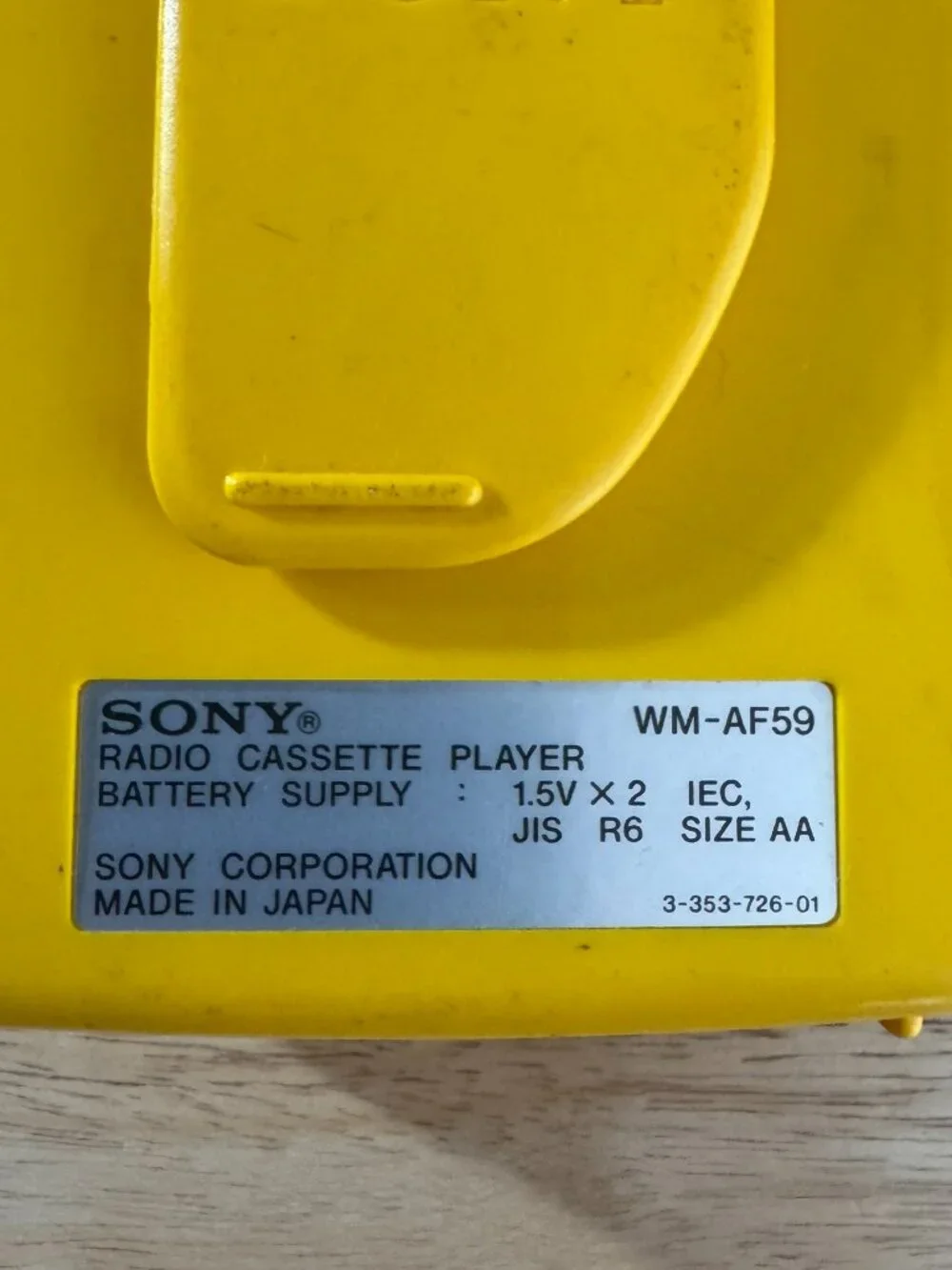 Sony Walkman WM-AF59 FM/AM Sports Radio Cassette Player Yellow MC-292